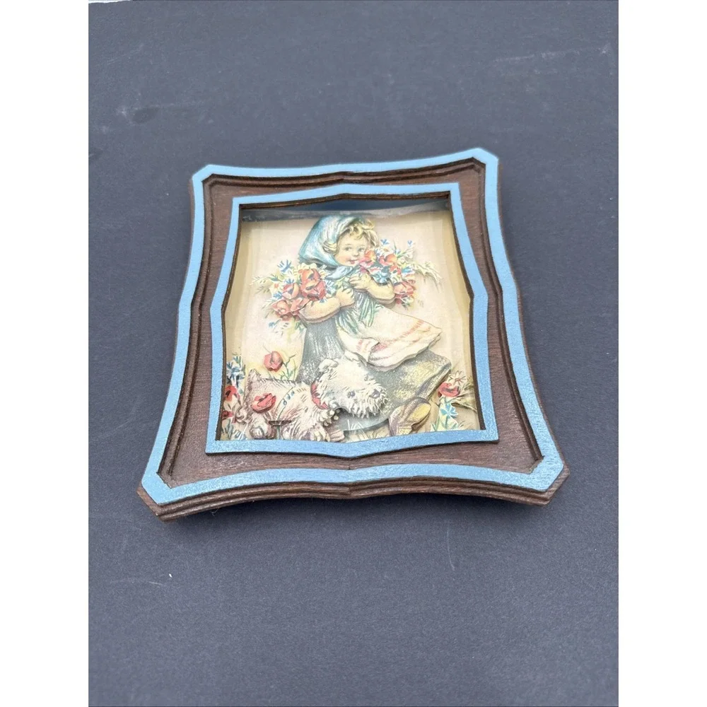 Vintage 3 Dimensional Handmade Wood Picture Art Cute Little Girl Flowers‎ Dog